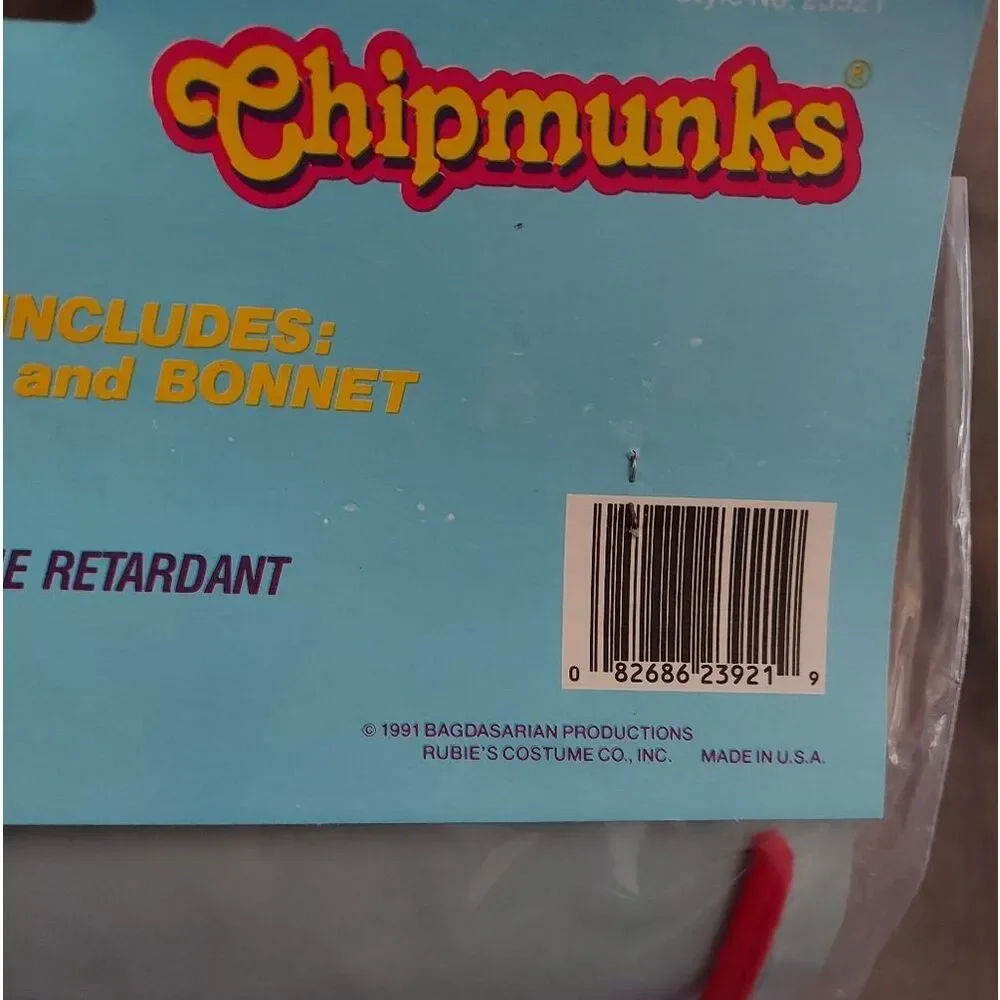 Vintage 1991 Rubie's Costume Alvin and the Chipmunks Bonnet & Bib Set - Picture 3 of 4